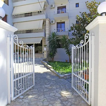 Star Sarande