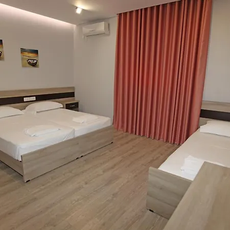 Star Hotel